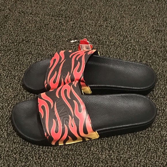 Sold out - Picture 4 of 4